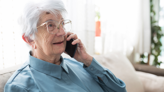 How Can Families Teach Seniors to Recognize Scam Calls? 