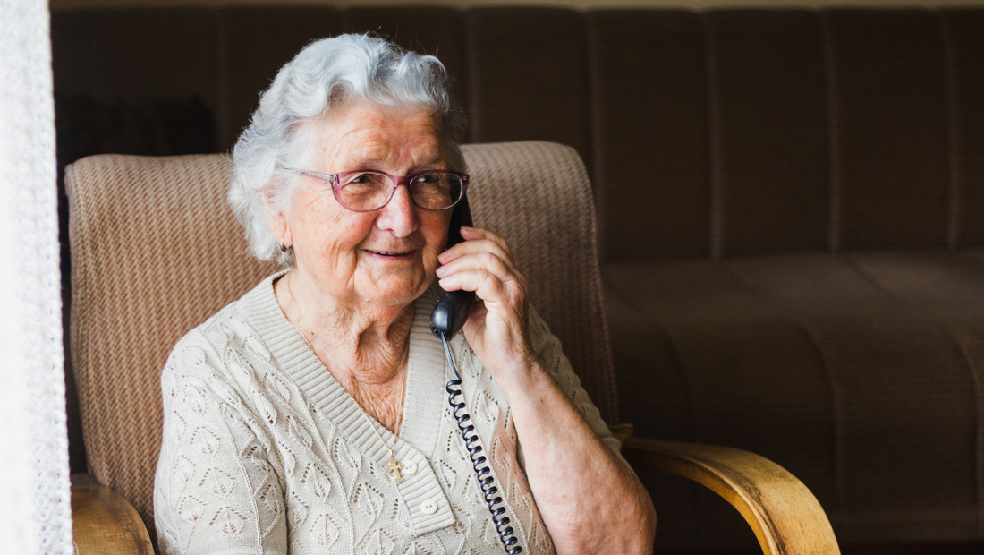 What Accessibility Features Matter Most in Landline Call Blockers for Older Adults? 