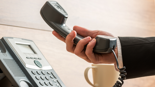How Can Families Protect Elderly Relatives from Fake Medical or Healthcare Calls?